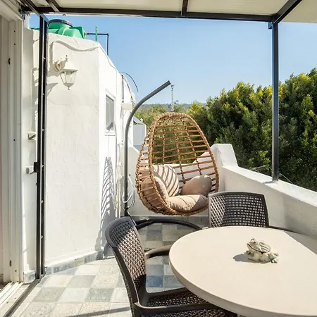 아파트 Central, Cozy, 15 Min Walk To The Beach, Fast Wi-fi, Free Parking, 4ppl *