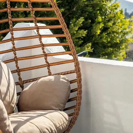 Central, Cozy, 15 Min Walk To The Beach, Fast Wi-fi, Free Parking, 4ppl