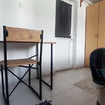 Διαμέρισμα Central, Cozy, 15 Min Walk To The Beach, Fast Wi-fi, Free Parking, 4ppl *