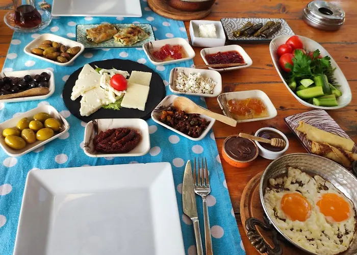 Apartman Central, Cozy, 15 Min Walk To The Beach, Fast Wi-fi, Free Parking, 4ppl